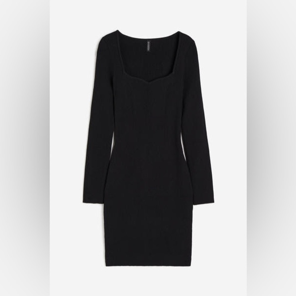 RIB-KNIT SWEETHEART-NECK BODYCON DRESS